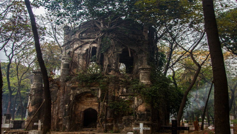 ফিচার I নারিন্দা সমাধিসৌধ