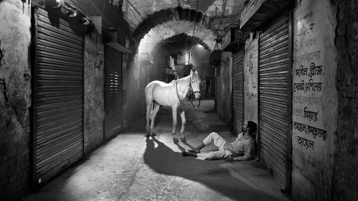 চলছে মুনেম ওয়াসিফের ‘ক্রমশ’