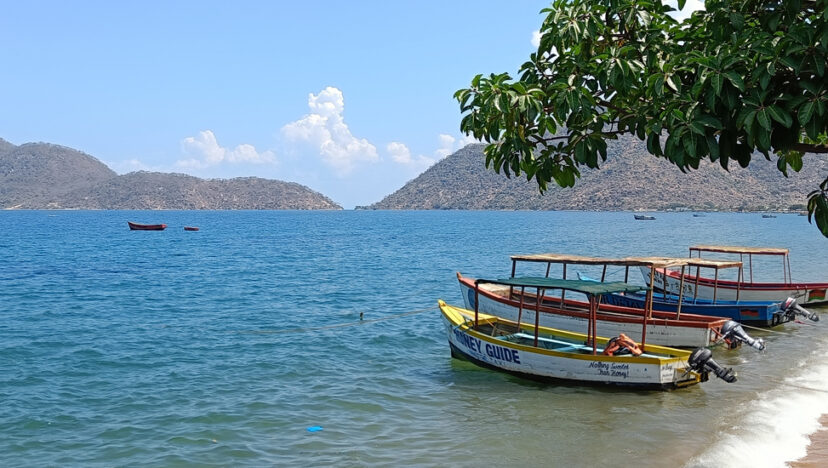 ছুটিরঘণ্টা I বাদল দিনে লেক মালাউই