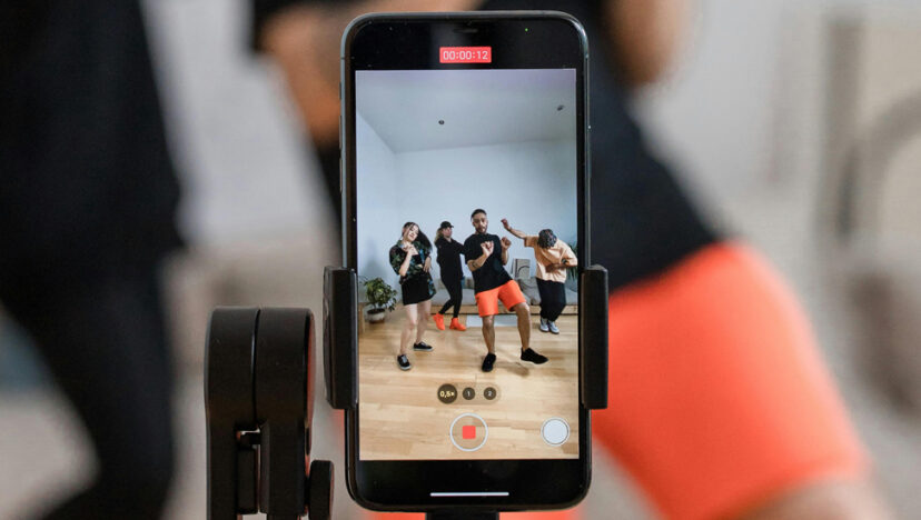 ফিচার I রিল রুল