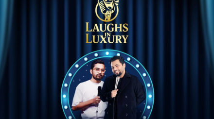 ক্রাউন প্লাজায় ‘লাফস ইন লাক্সারি’