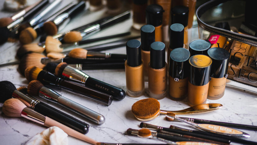 টেকসহি I থ্রিফট থ্রিল