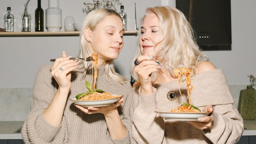 বিশেষ ফিচার I মিলেনিয়াল বনাম জেন-জি ফুড কালচার