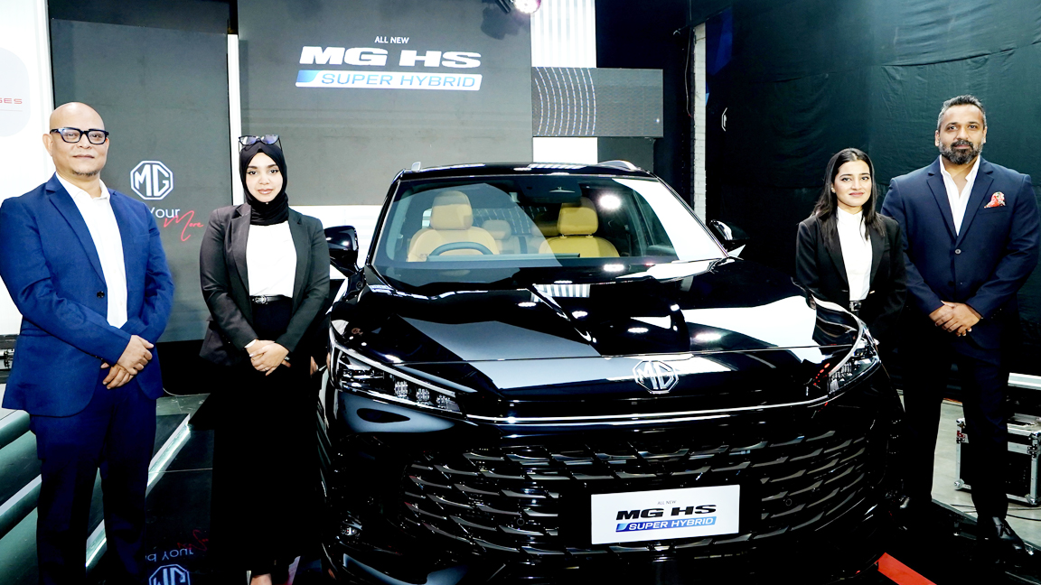 দেশে নতুন হাইব্রিড এসইউভি উন্মোচন এমজির