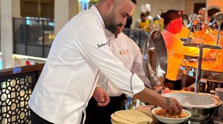 রেডিসন ব্লু ঢাকায় সুলতান’স সোফরা