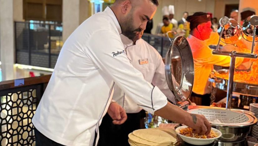 রেডিসন ব্লু ঢাকায় সুলতান’স সোফরা